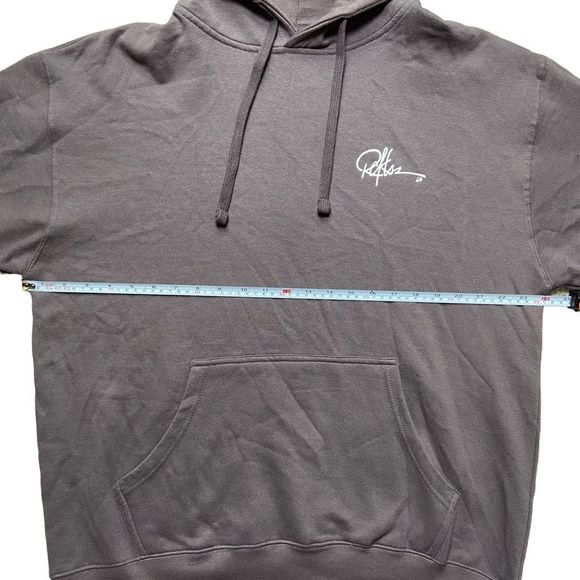 Young & Reckless Hoodie in Taupe/Grey Color Men’s Size Medium - Picture 5 of 10